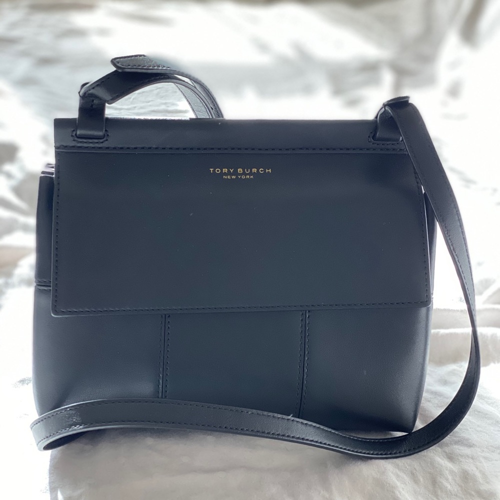 Like New Tory Burch Block T Leather Mini Crossbody